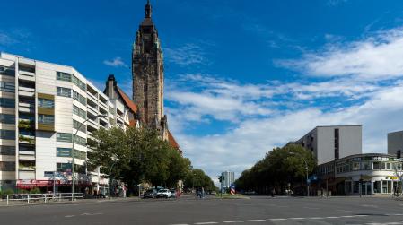 Rathaus Charlottenburg in der Fernansicht