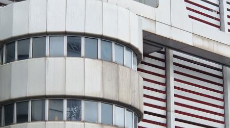 geb&auml;ude messe icc grau 